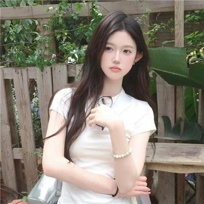 贴身俏保镖